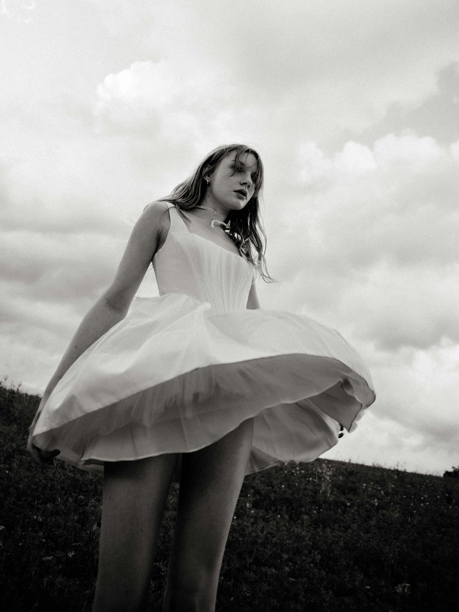 IGA FEMALE MODEL AT RELOAD MODELS