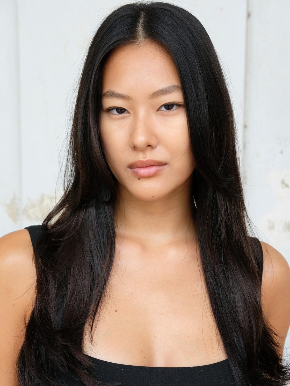 ELISA FEMALE MODEL AT RELOAD MODELS